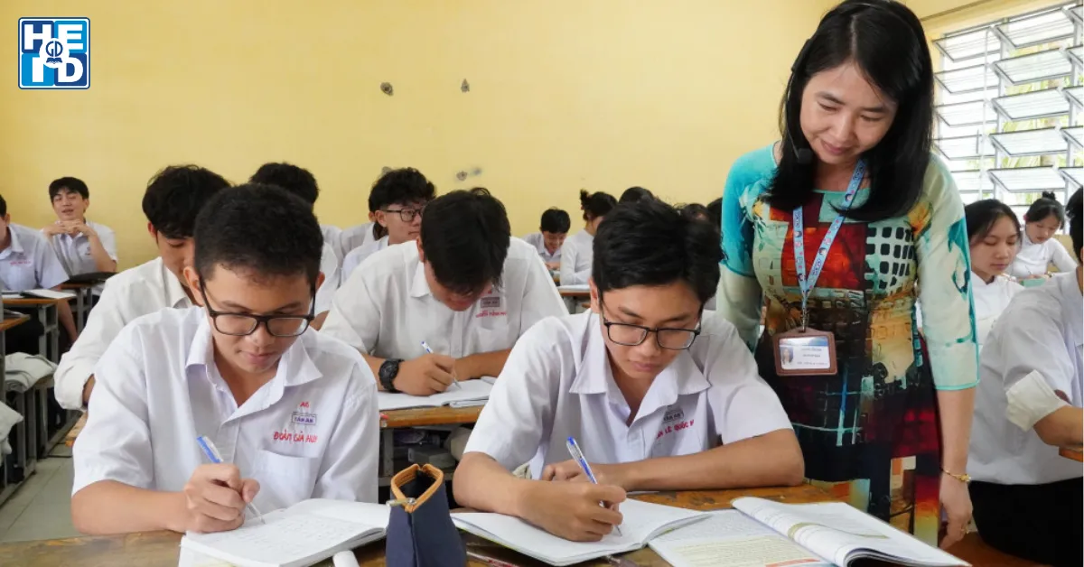 Kỹ thuật luyện đề tiếng Anh ôn thi tốt nghiệp THPT