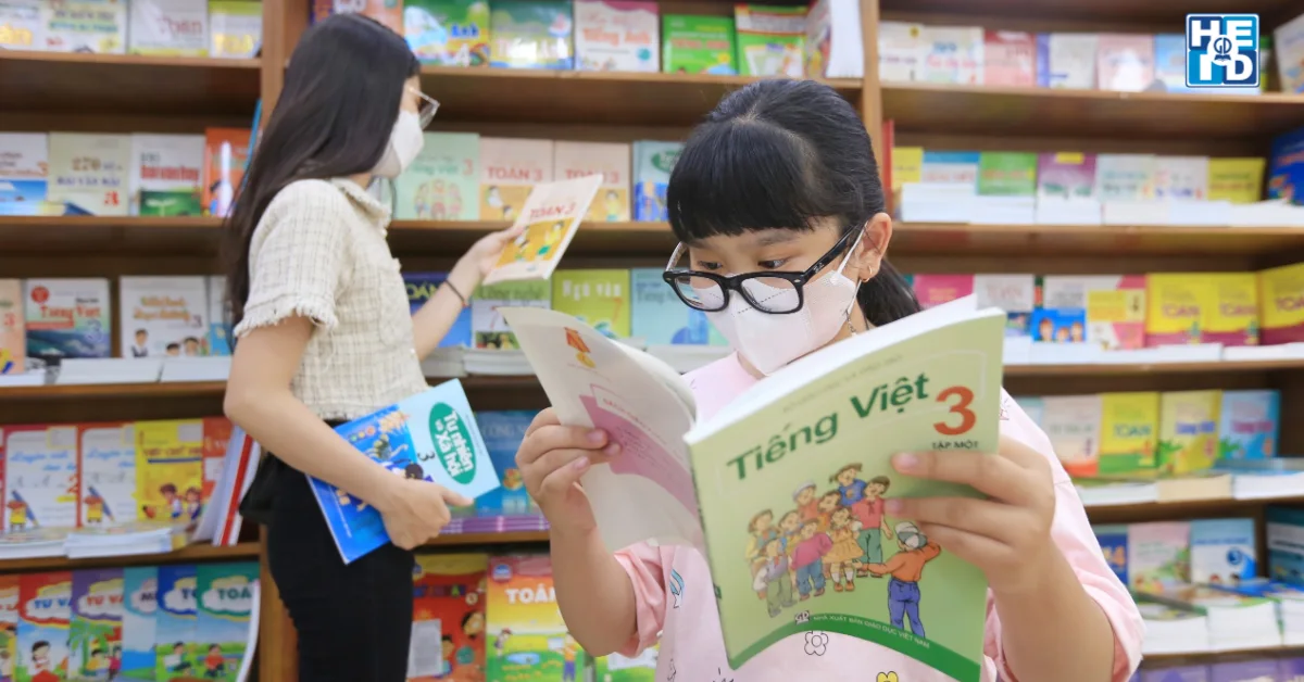 Khuyến khích các đơn vị biên soạn sách giáo khoa tích hợp yếu tố đa phương tiện, hình ảnh, nội dung gắn liền với đời sống thực tế - Biên soạn sách giáo khoa