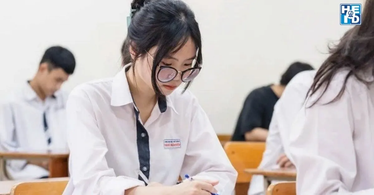 bài tập đọc hiểu môn Tiếng Anh ôn thi tốt nghiệp THPT (1)
